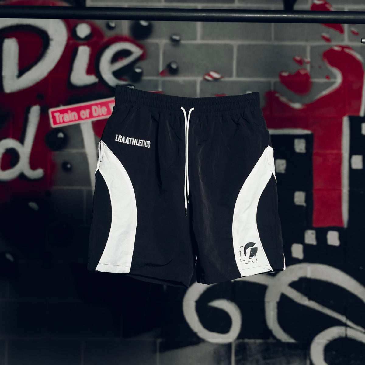 PHANTOM POWER MOVES TRAINING SHORTS