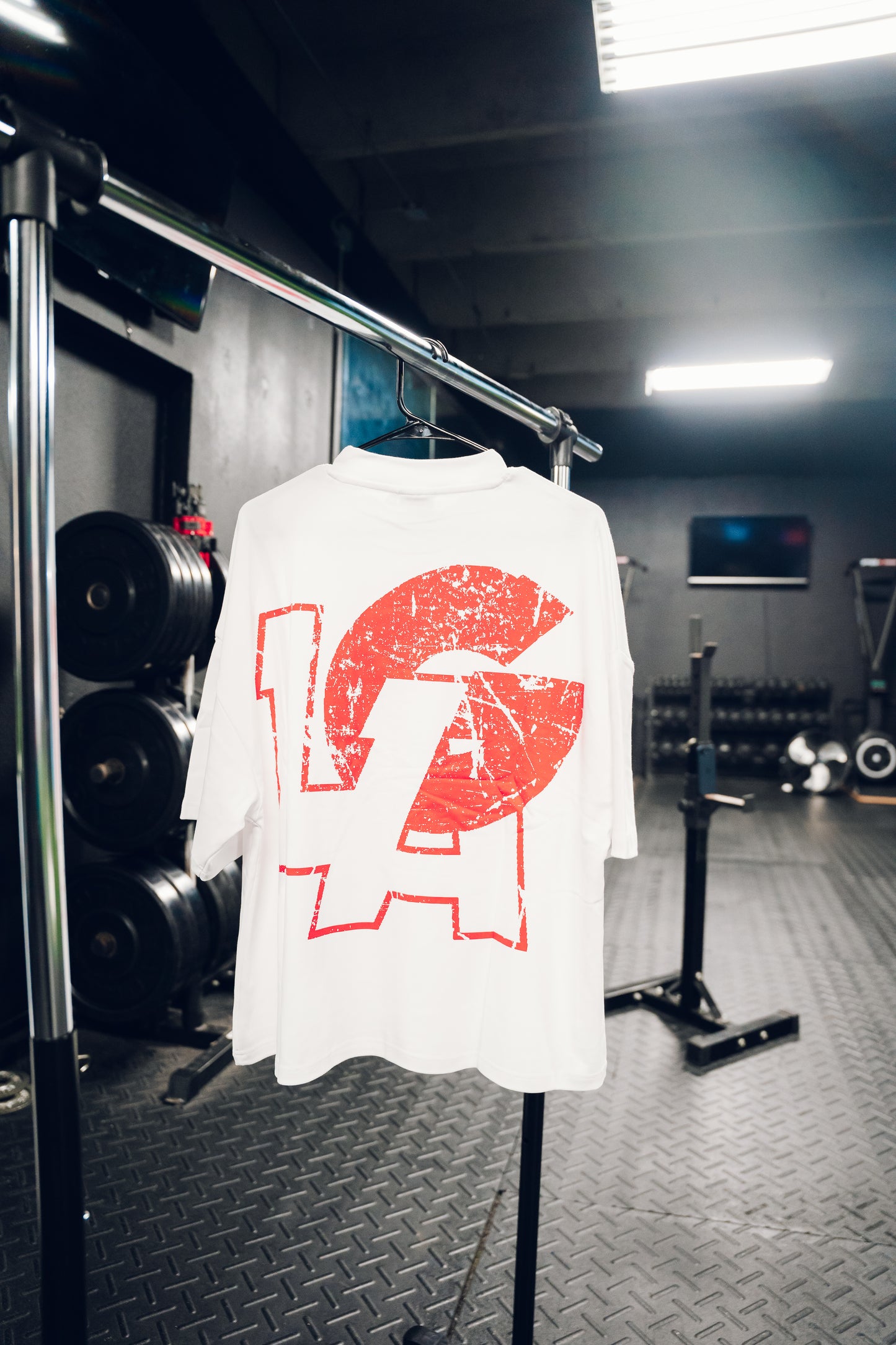 WHITE & RED STAPLE
