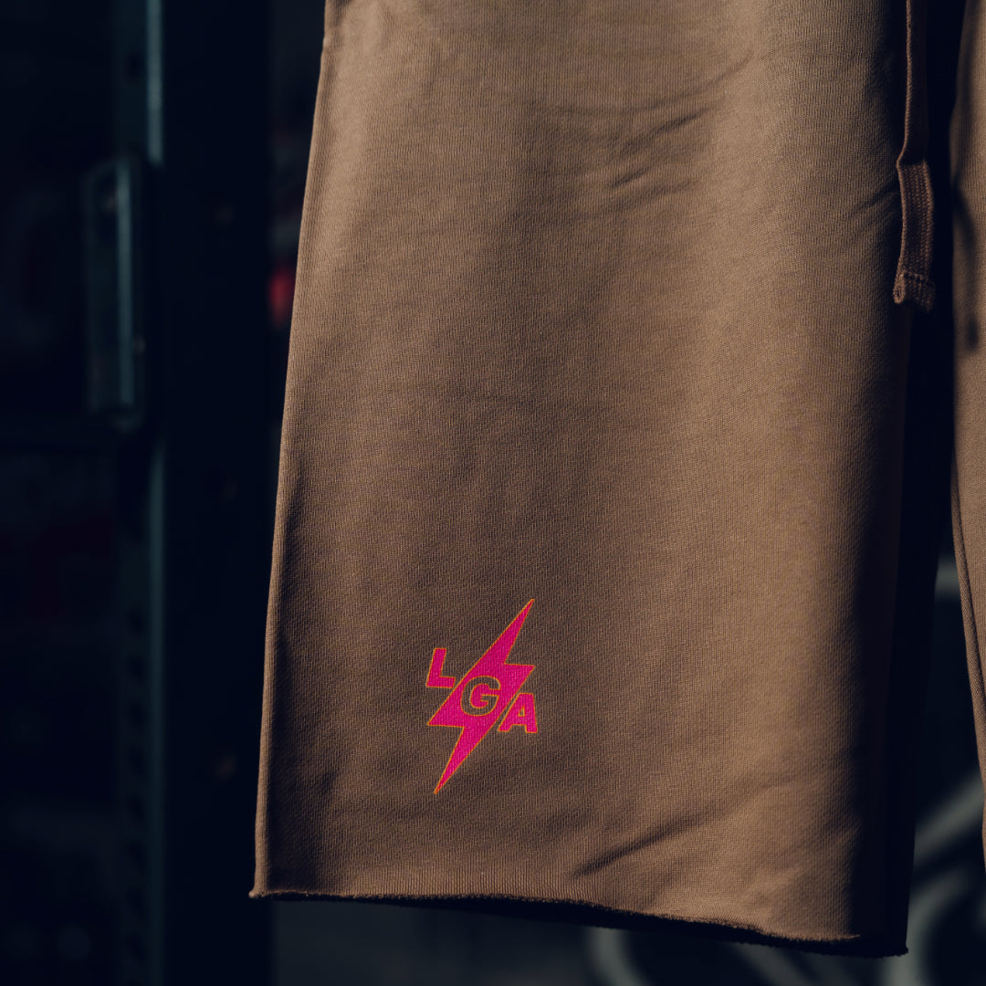 VOLT 3/4 SHORTS (BROWN)
