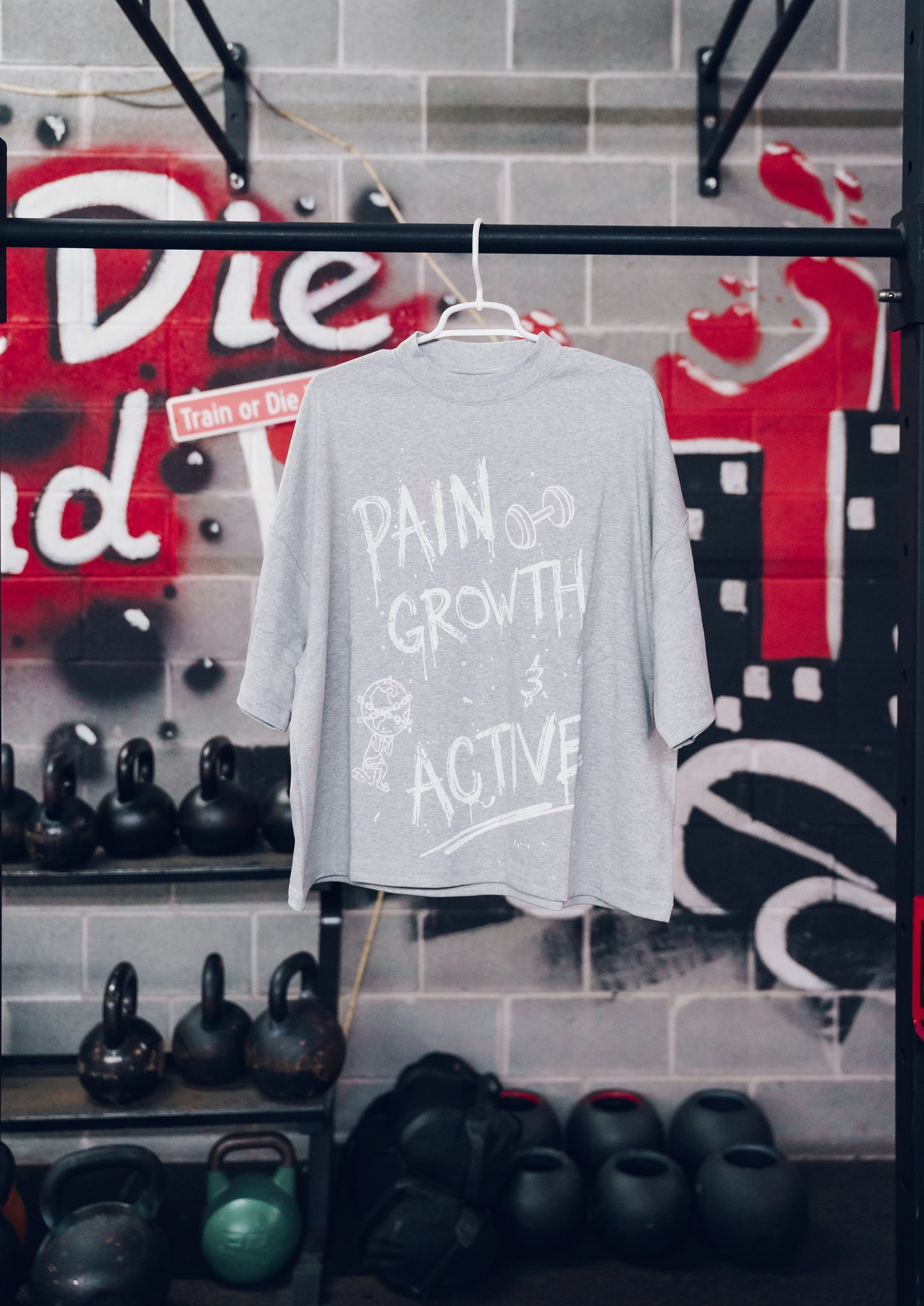 PAIN & GROWTH TEE