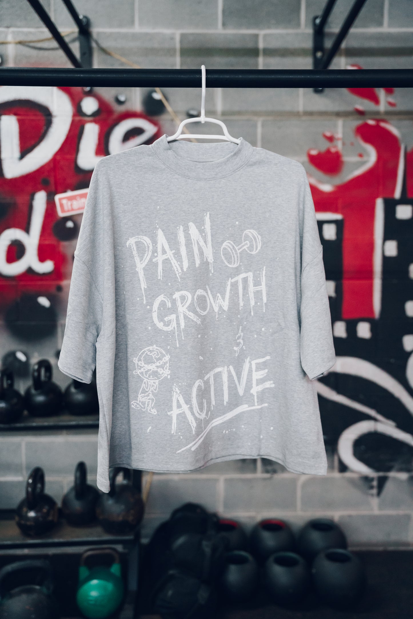 PAIN & GROWTH TEE